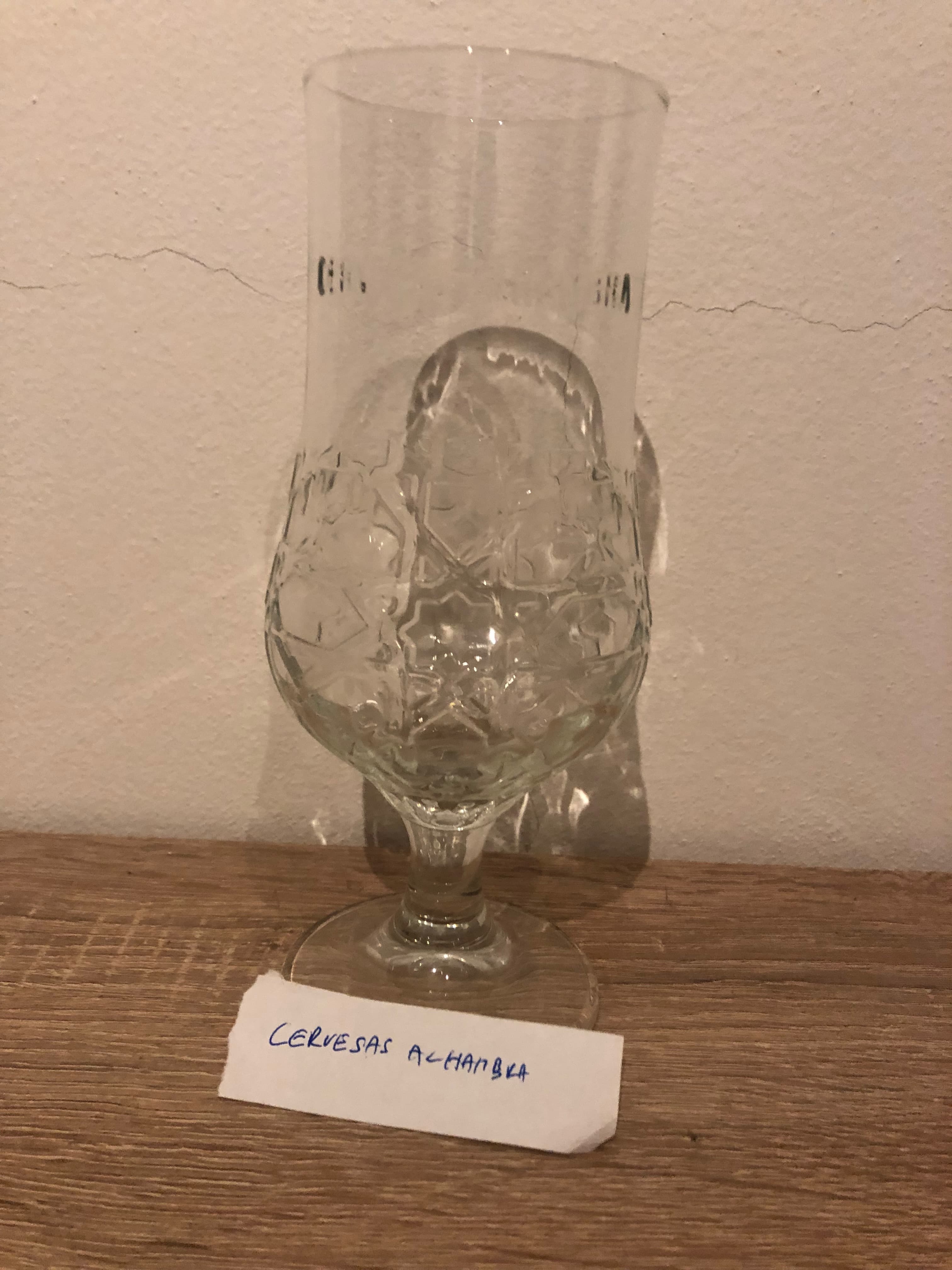 Půllitr — Cervezas Alhambra