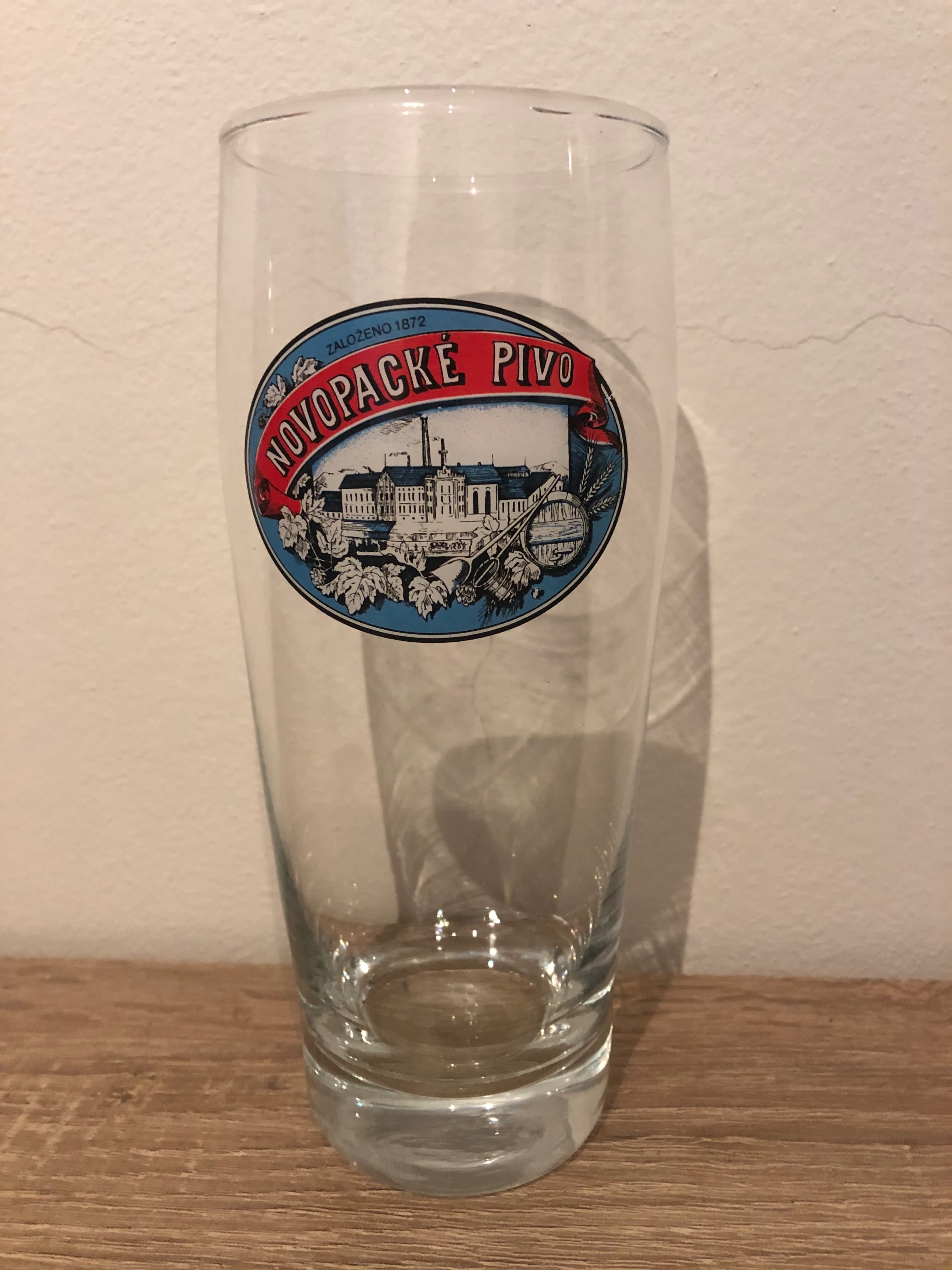 Půllitr — Novopacké pivo