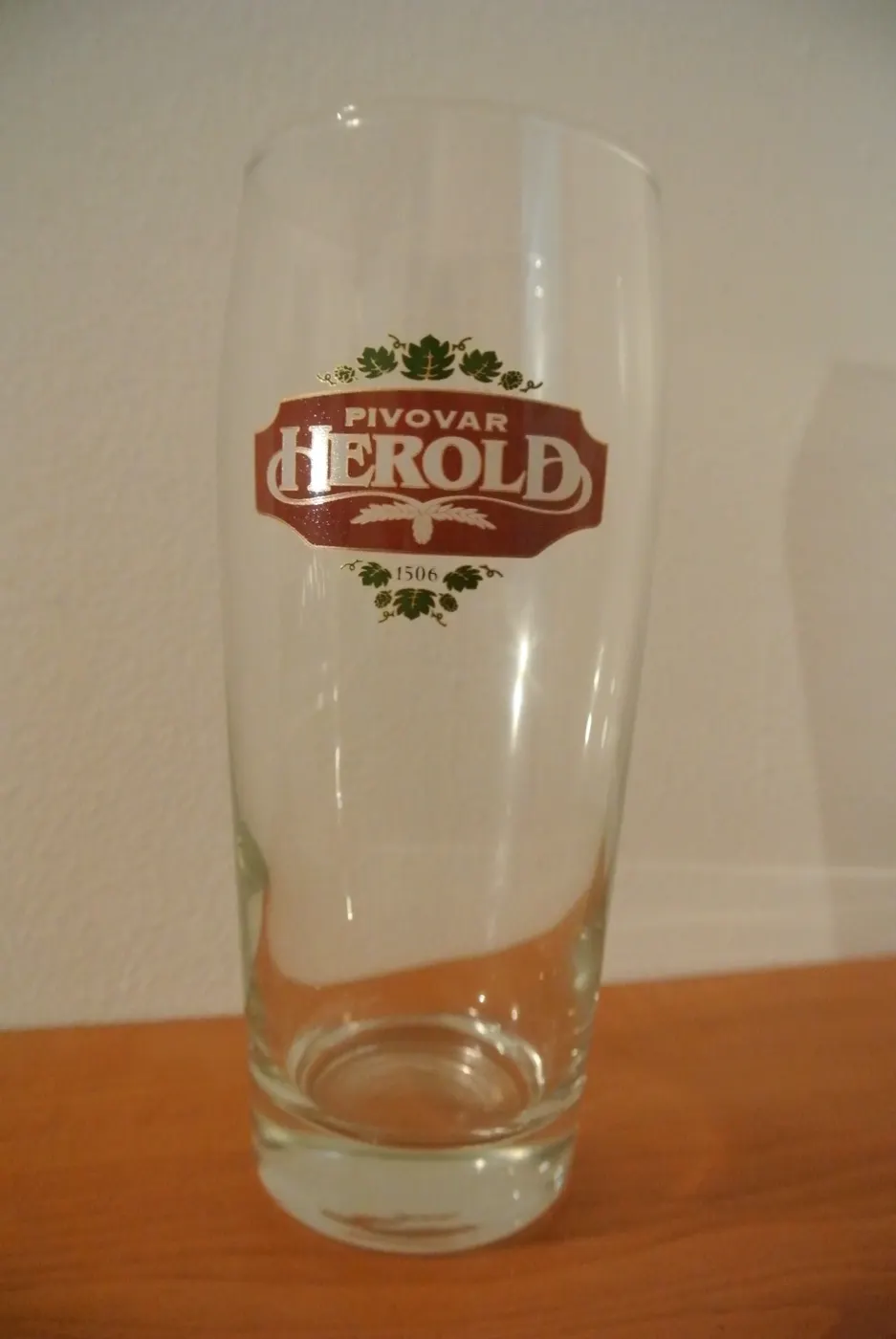 Půllitr — Herold