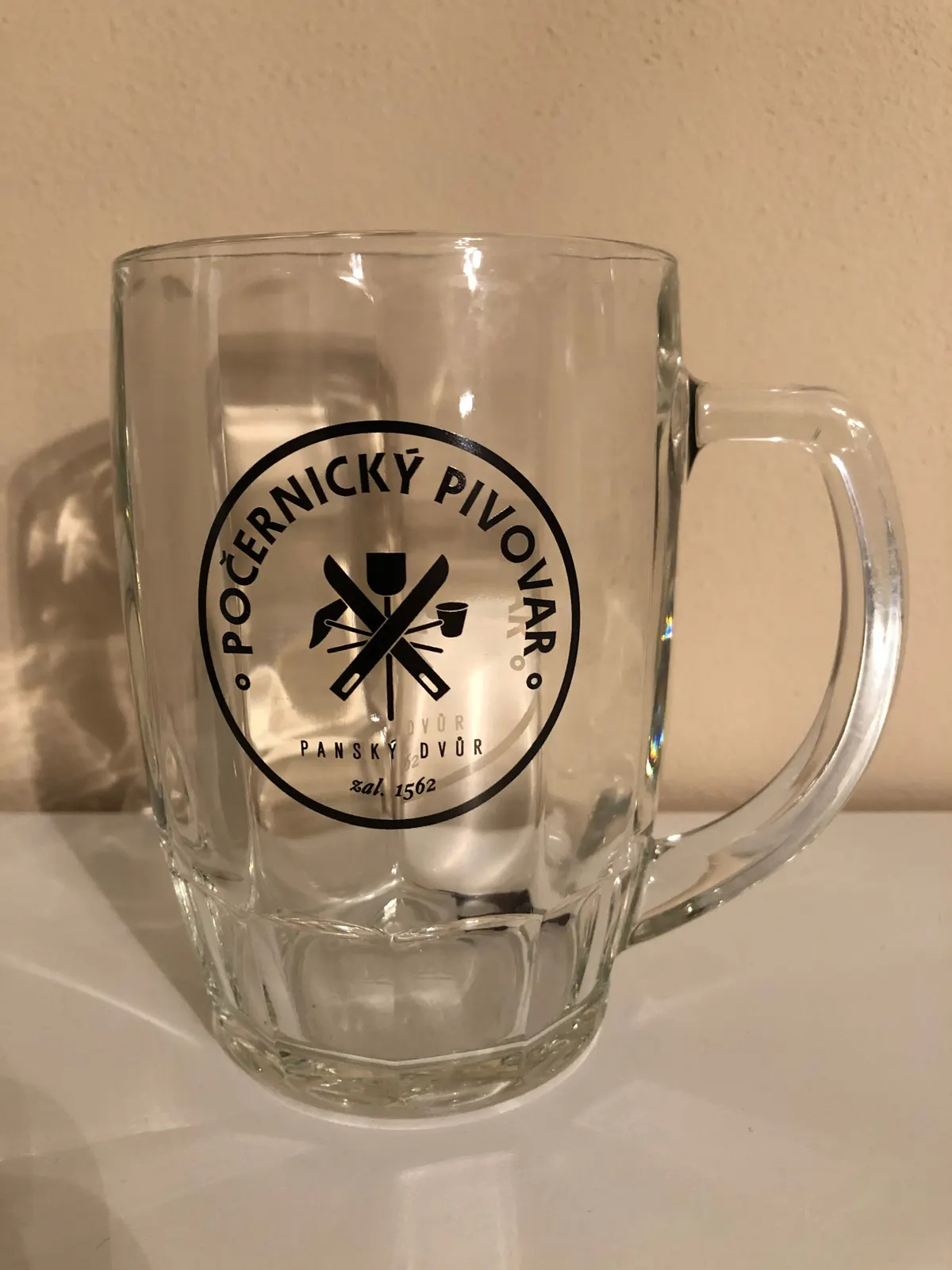 Půllitr — Počernický pivovar