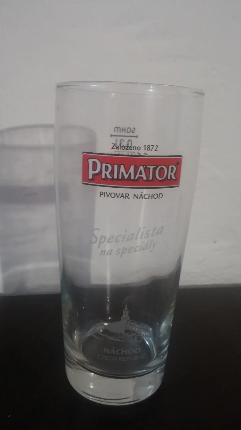 Půllitr — Primátor