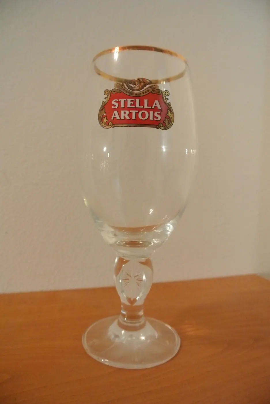 Půllitr — Stella Artois (2)