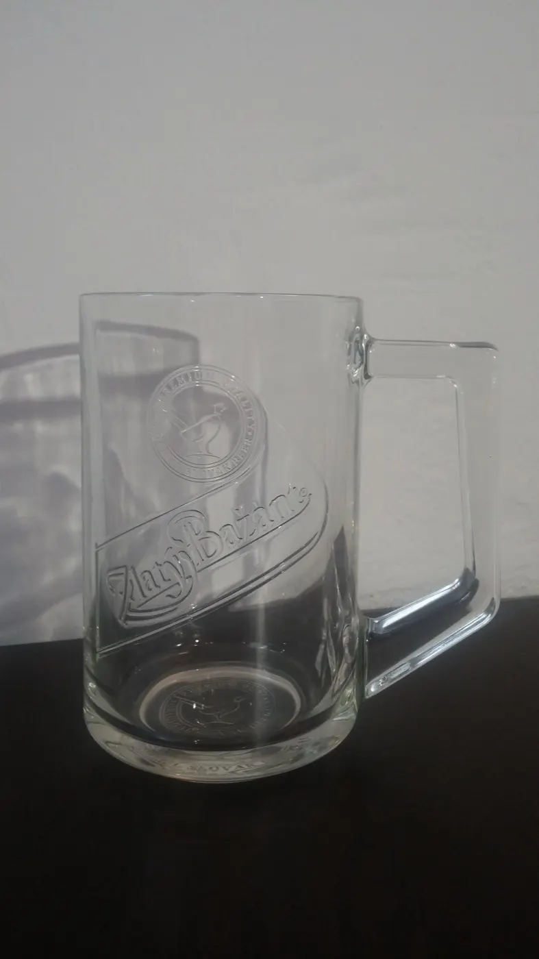 Půllitr — Zlatý Bažant (1)